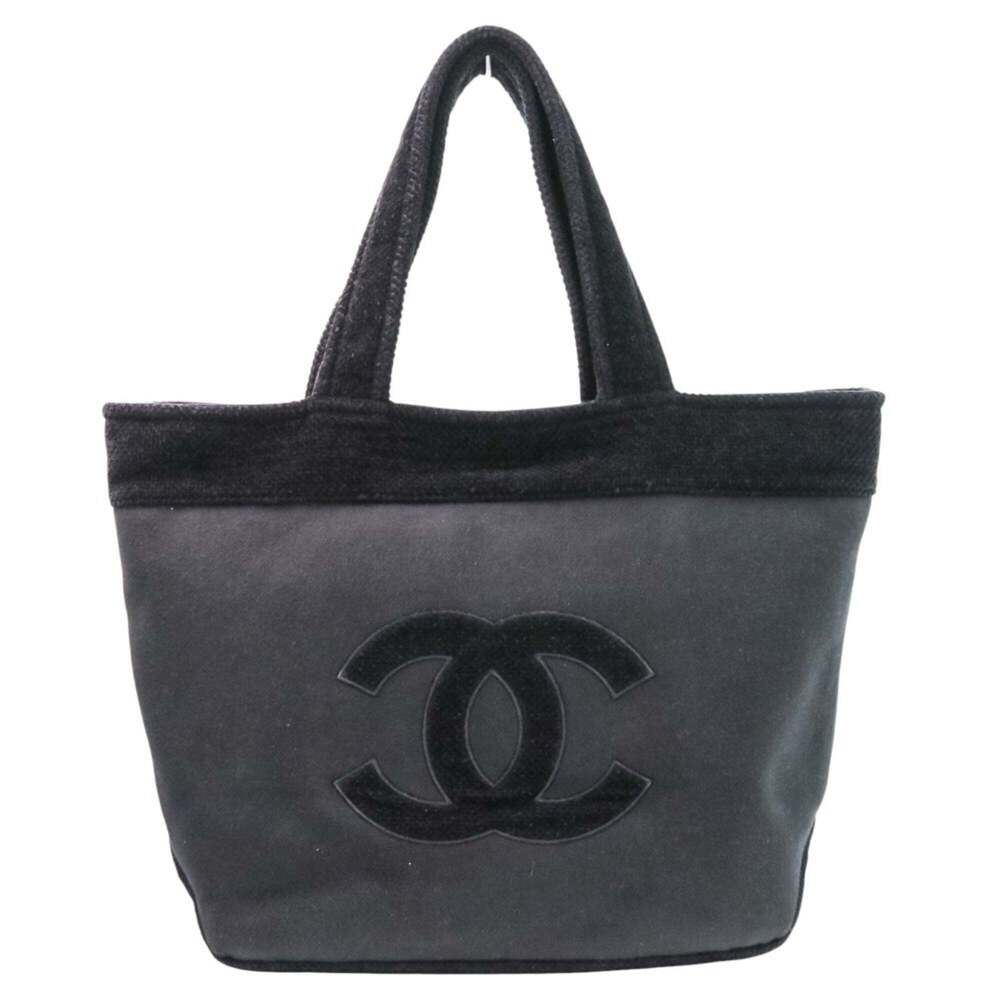 CHANEL Black Logo Tote Bag - Picture 3 of 16